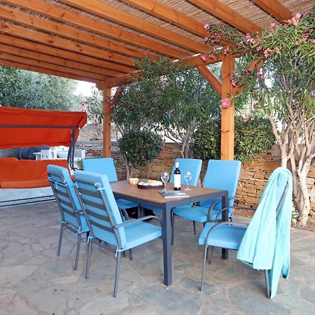 Ruby'S Summer House With Spacious Garden And Free Parking Gavrio Exterior foto